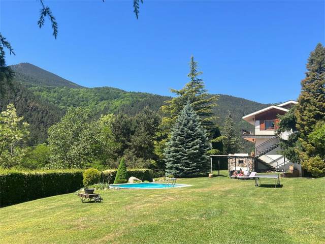 Piso en Alquiler en Carrer Santa Anna, 3 en Planoles