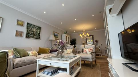 Foto 4 de Casa adosada en venta en Castiñeiriño - Cruceiro de Sar, A Coruña