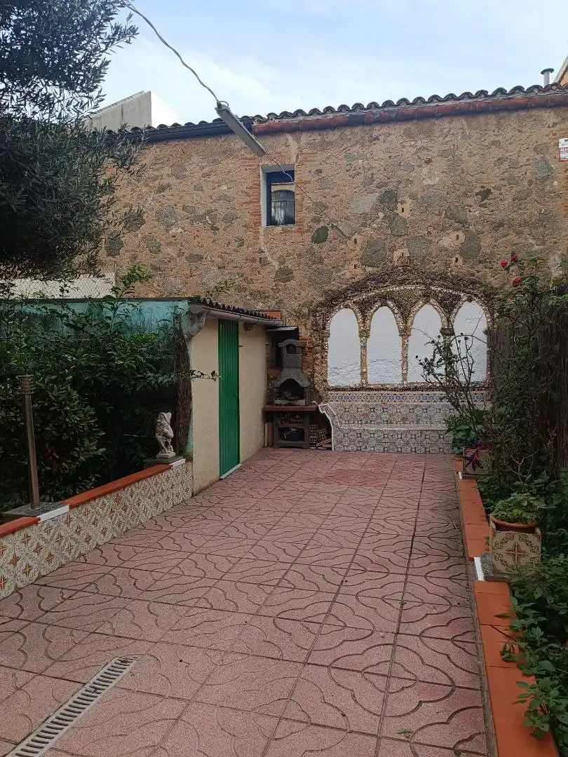 Terrassa de Pis en venda en Santa Coloma de Gramenet amb Aire condicionat, Calefacció i Jardí privat