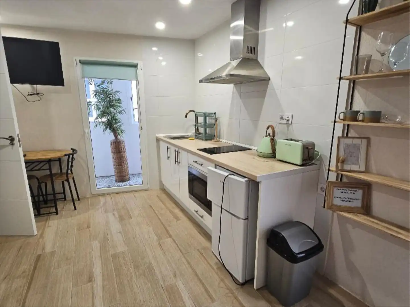 Kitchen of Flat for sale in Vinaròs  with Air Conditioner, Terrace and Balcony