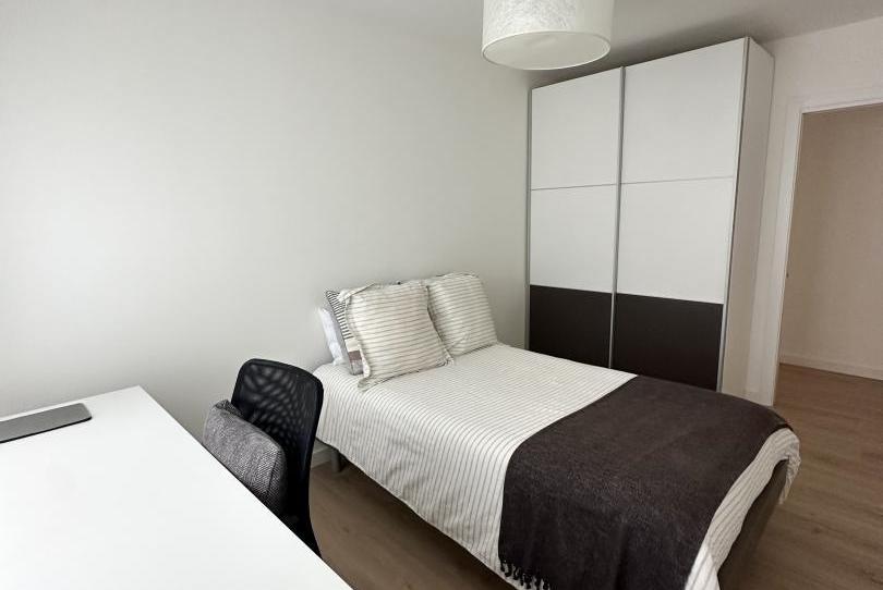 Photo 1 of Flat to share in Calle Emilia Pardo Bazán, 5, El Campillo - Norte, La Rioja