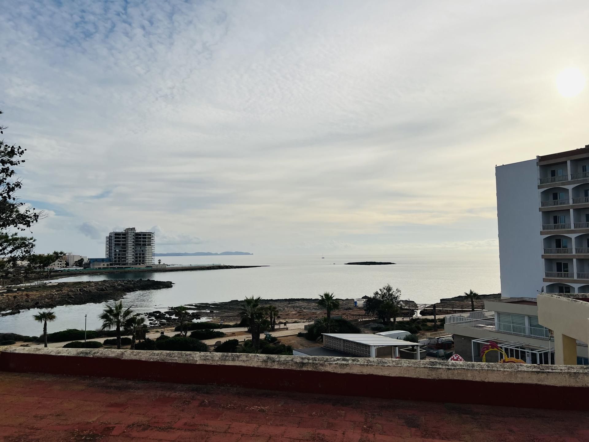 Exterior view of Apartment for sale in Ses Salines  with Air Conditioner and Terrace