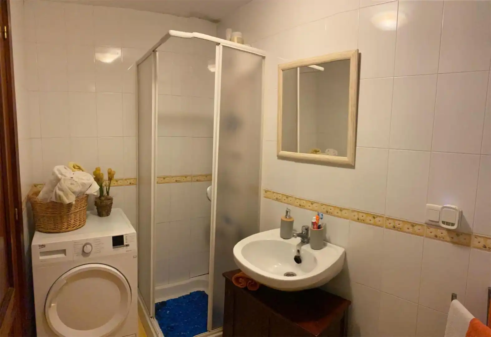 Flat for sale in Rúa Sixto, Cambre Bathroom of Flat for sale in Cambre with Heating, Parquet flooring and Storage room