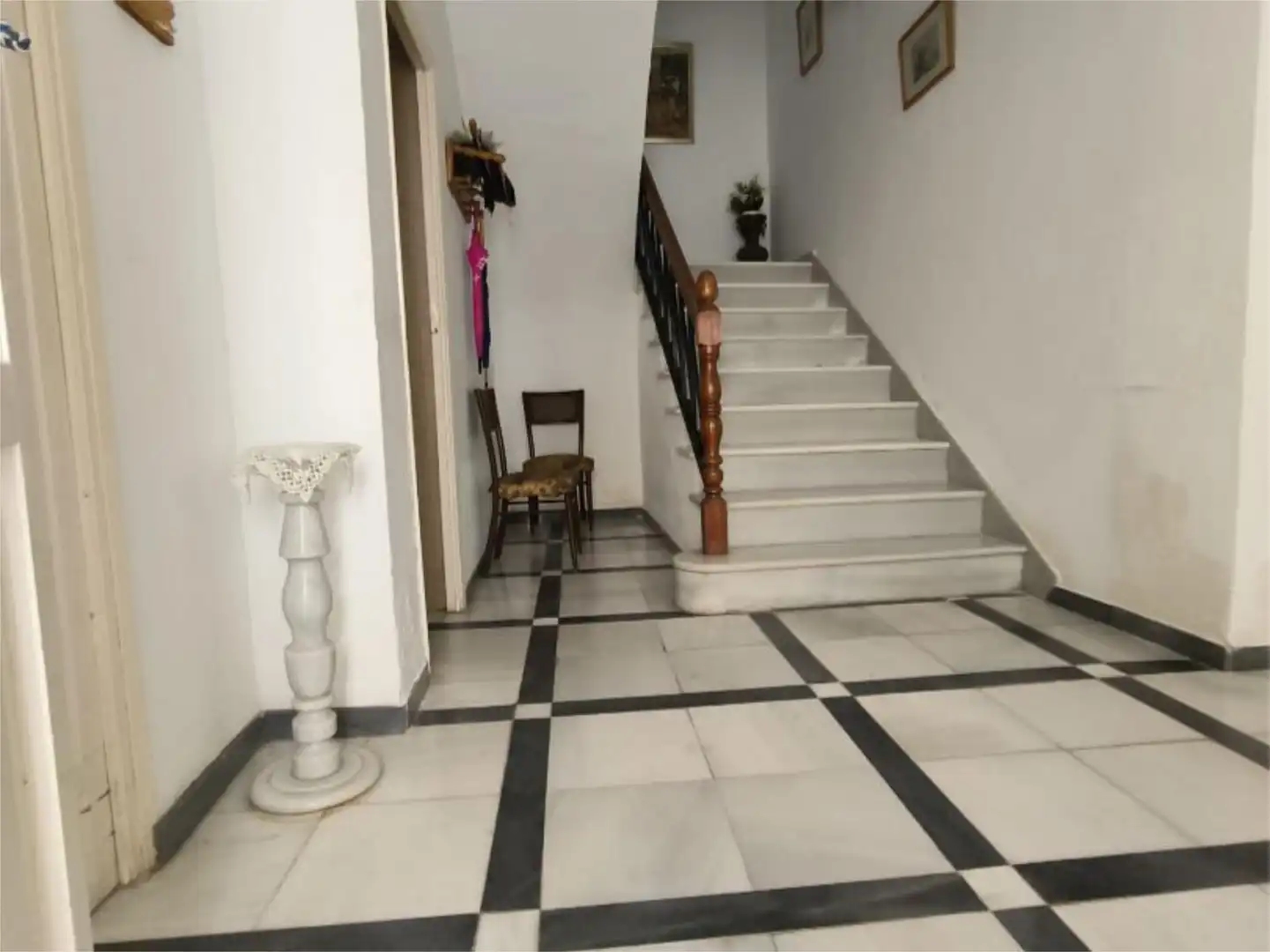 Wohnung zum Verkauf in Cantoria mit Privatgarten, Abstellraum und Möbliert