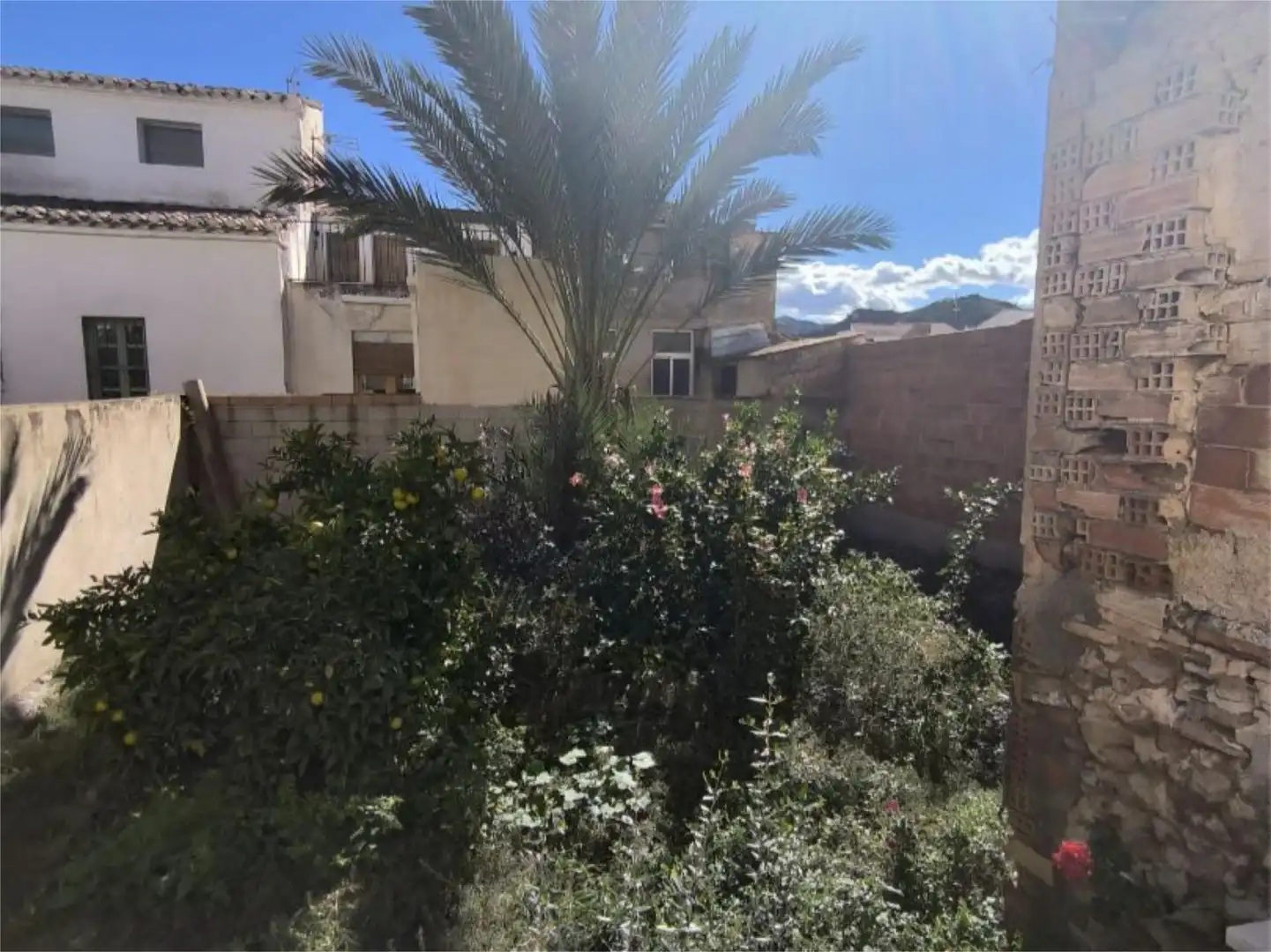 Wohnung zum Verkauf in Cantoria mit Privatgarten, Abstellraum und Möbliert