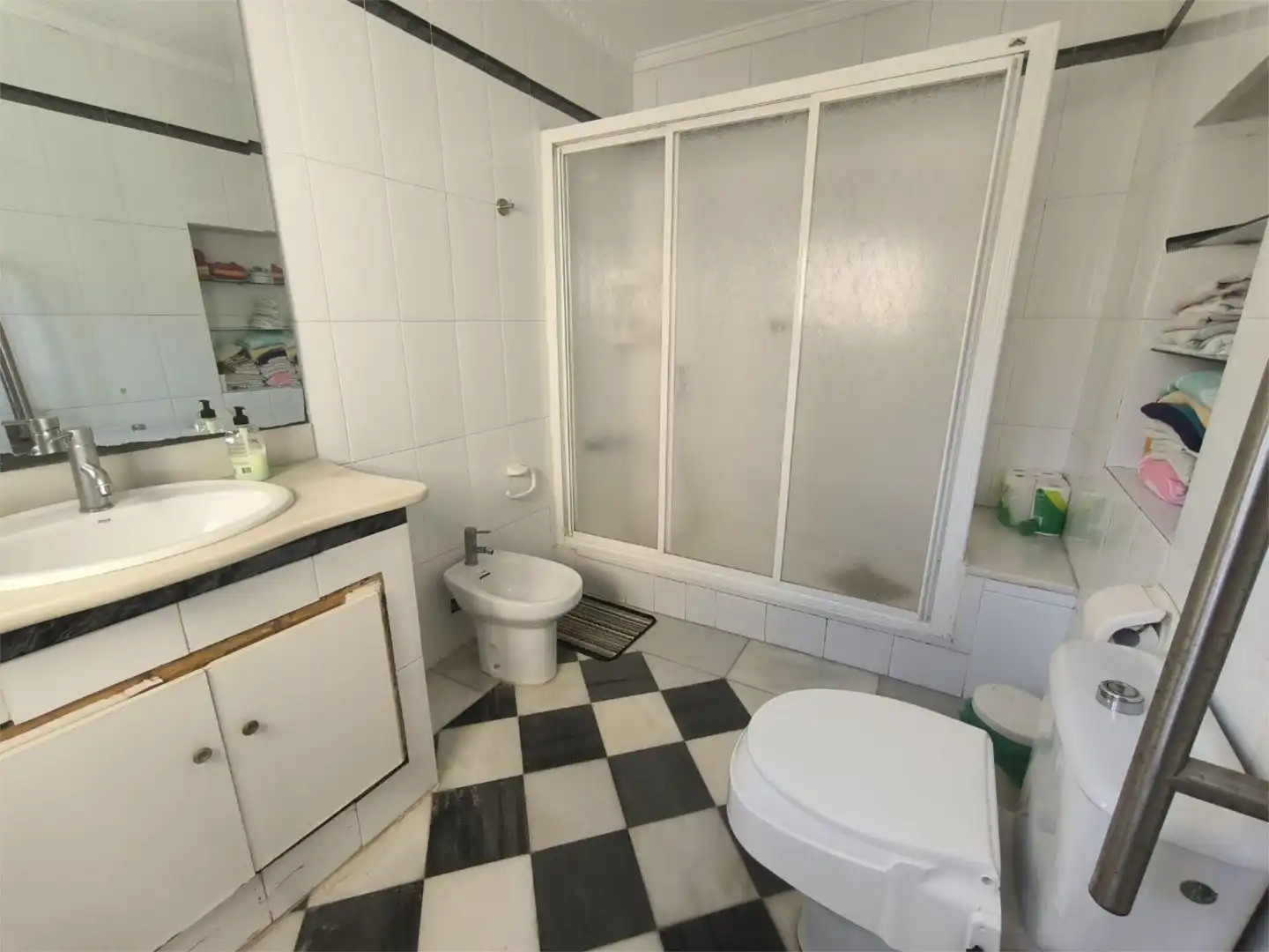 Badezimmer von Wohnung zum Verkauf in Cantoria mit Privatgarten, Abstellraum und Möbliert