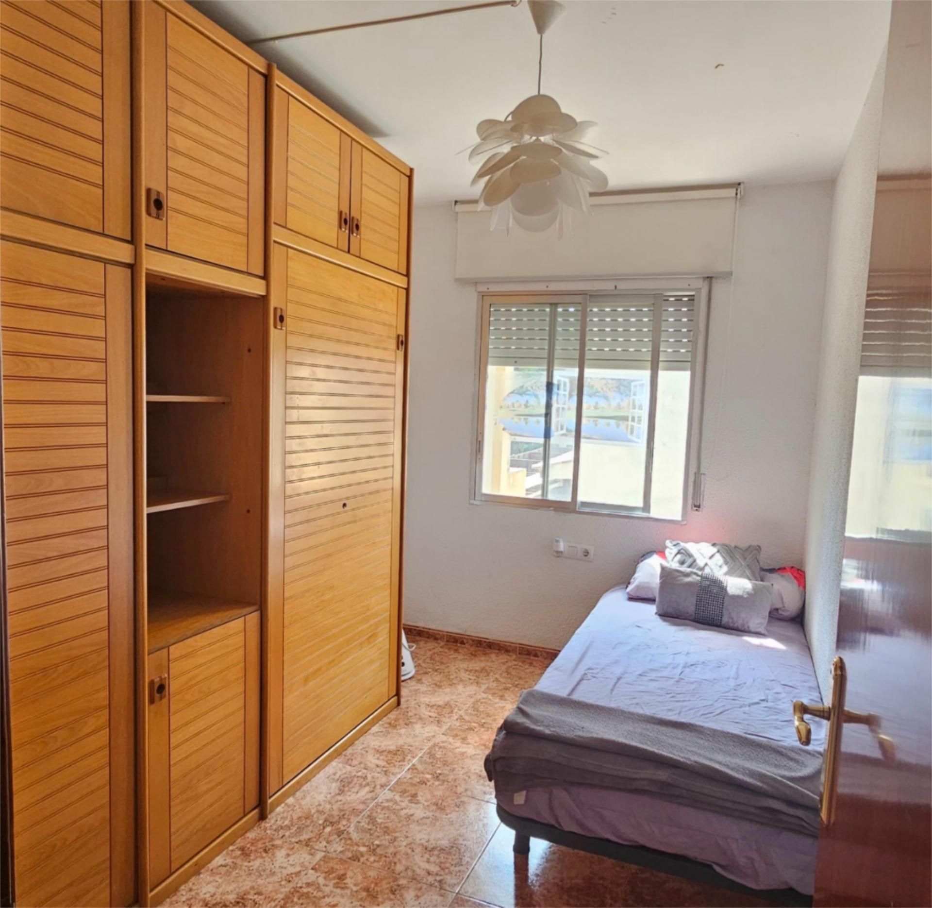 Bedroom of Flat to share in Castell d'Aro, Platja d'Aro i s'Agaró  with Storage room, Furnished and Oven