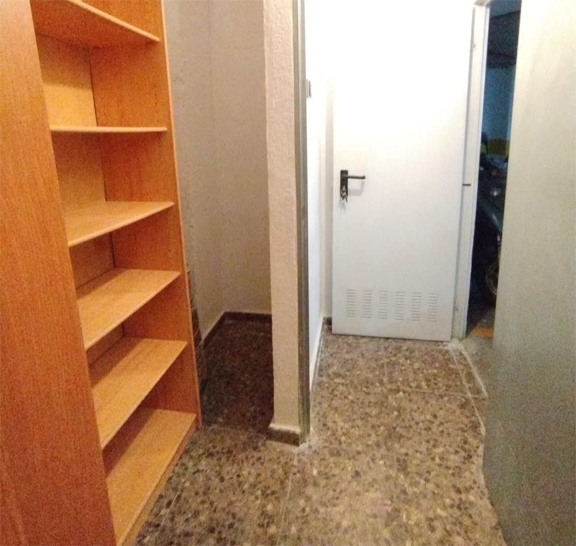 Box room to rent in  Albacete Capital
