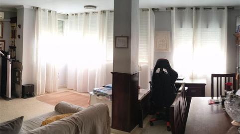 Foto 2 de Piso en venta en Calle Ibrahin, 4, Parque Victoria Eugenia, Málaga Capital