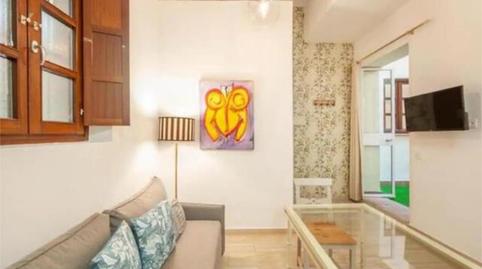 Apartment to rent in Triana Casco Antiguo, Sevilla - image 4 Photo 4 of Apartment to rent in Triana Casco Antiguo, Sevilla