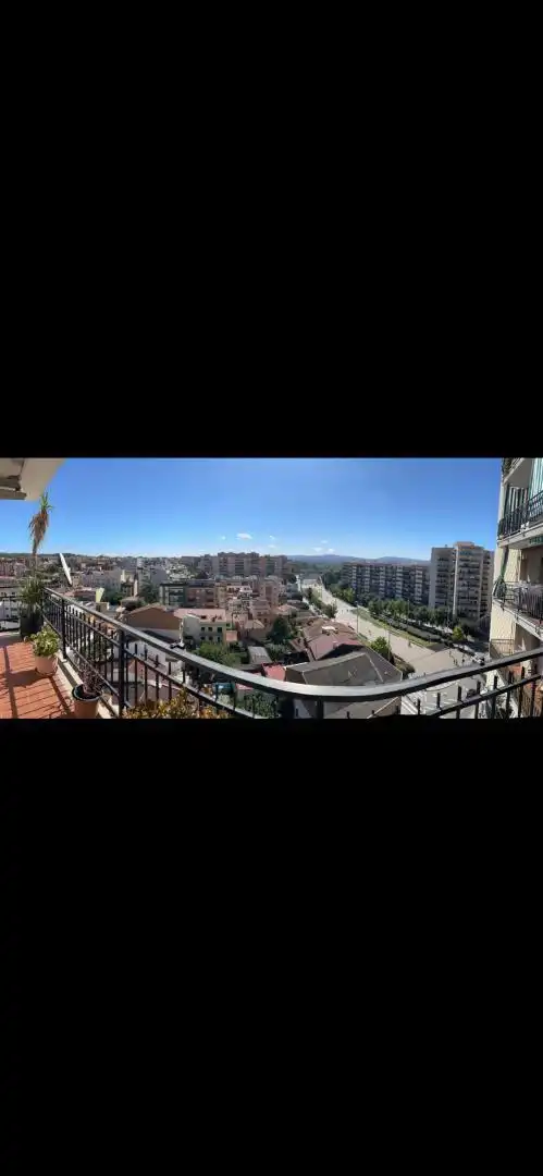 Dúplex en venta en Passeig del Ferrocarril, 1, Centre Vista exterior de Dúplex en venta en Rubí con Aire acondicionado y Balcón