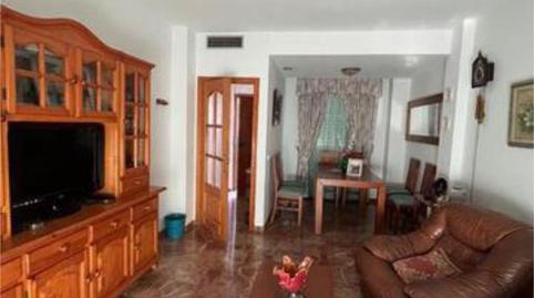 Photo 3 of House or chalet to share in Poniente-Norte - Miralbaida - Parque Azahara, Córdoba