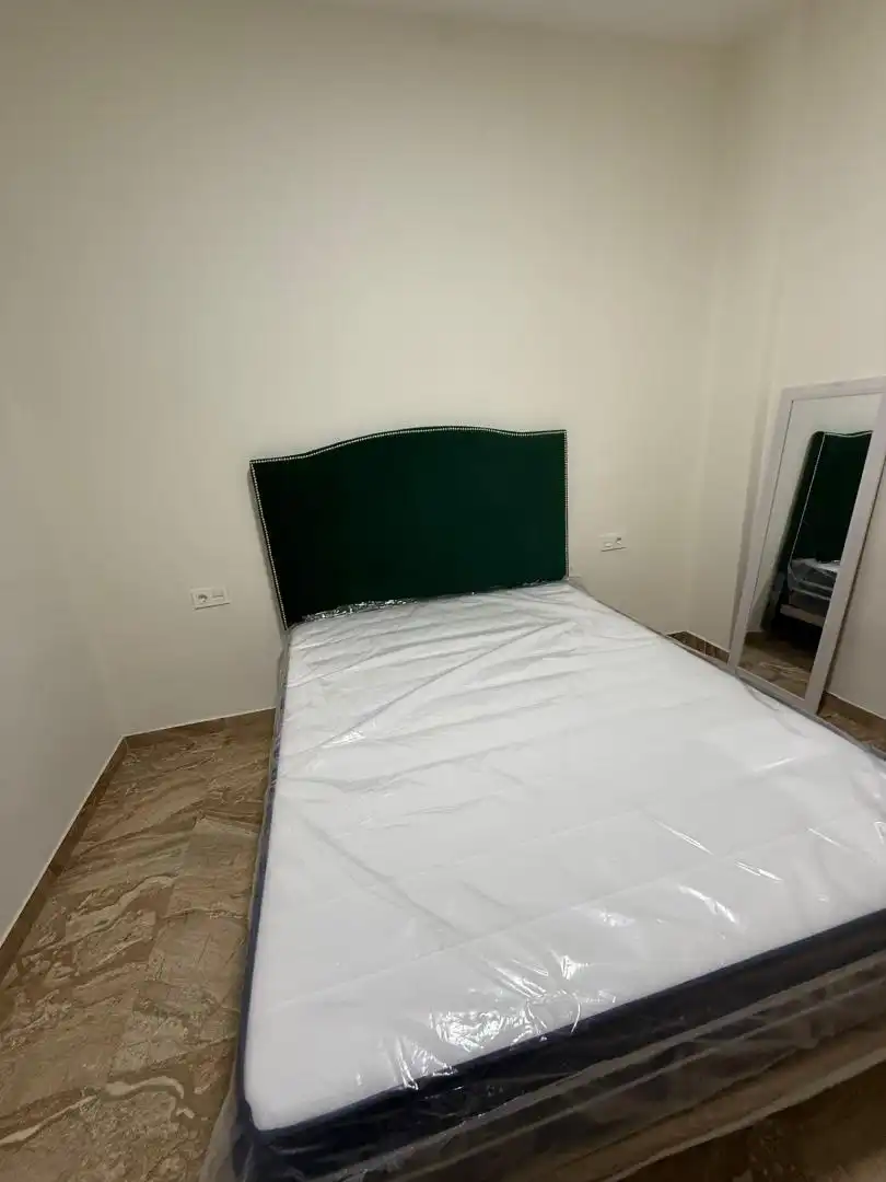 Habitació a Calle General Polavieja, 17, El Industrial Dormitori de Pis per a compartir en Melilla amb Aire condicionat i Moblat