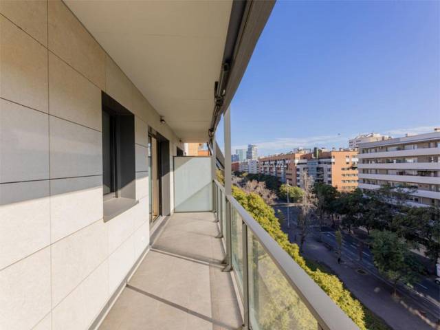 Piso en Alquiler en Carrer de la Jonquera, 1X en Diagonal Mar i el Front Marítim del Poblenou