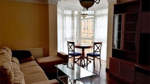 Foto 2 de Piso de alquiler en Los Castros, Santander