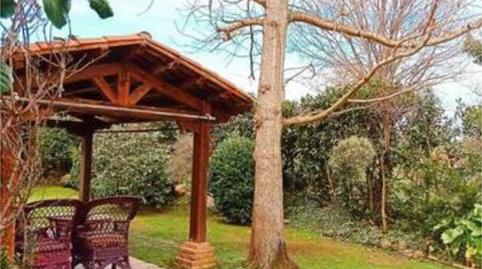 Foto 2 de Casa adosada en venta en Reocín, Cantabria