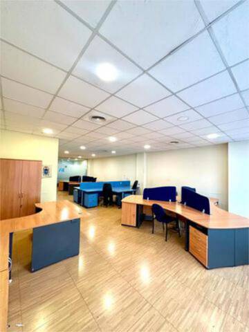 Local comercial en Alquiler en Son Espanyolet