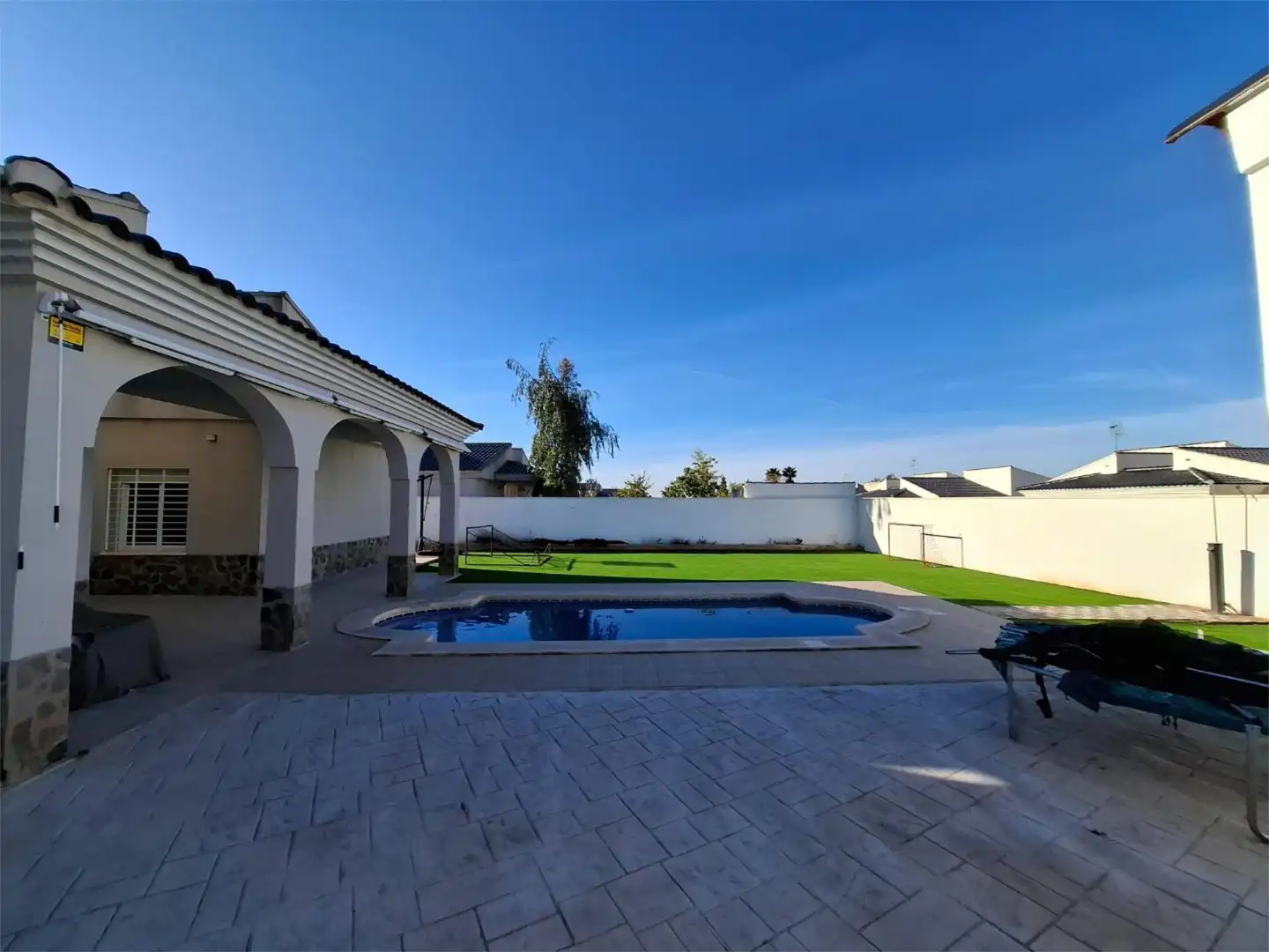 Swimming pool of Houses for rent in Olocau  with Air Conditioner and Swimming Pool