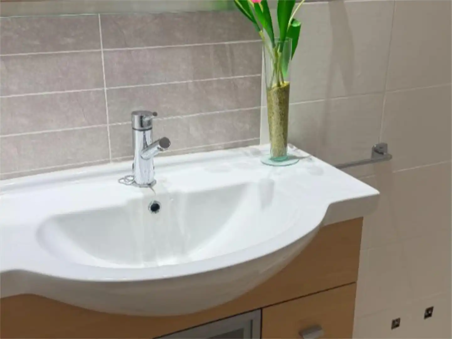 Badezimmer von Wohnung zum Verkauf in Sant Joan de Moró mit Klimaanlage, Terrasse und Möbliert
