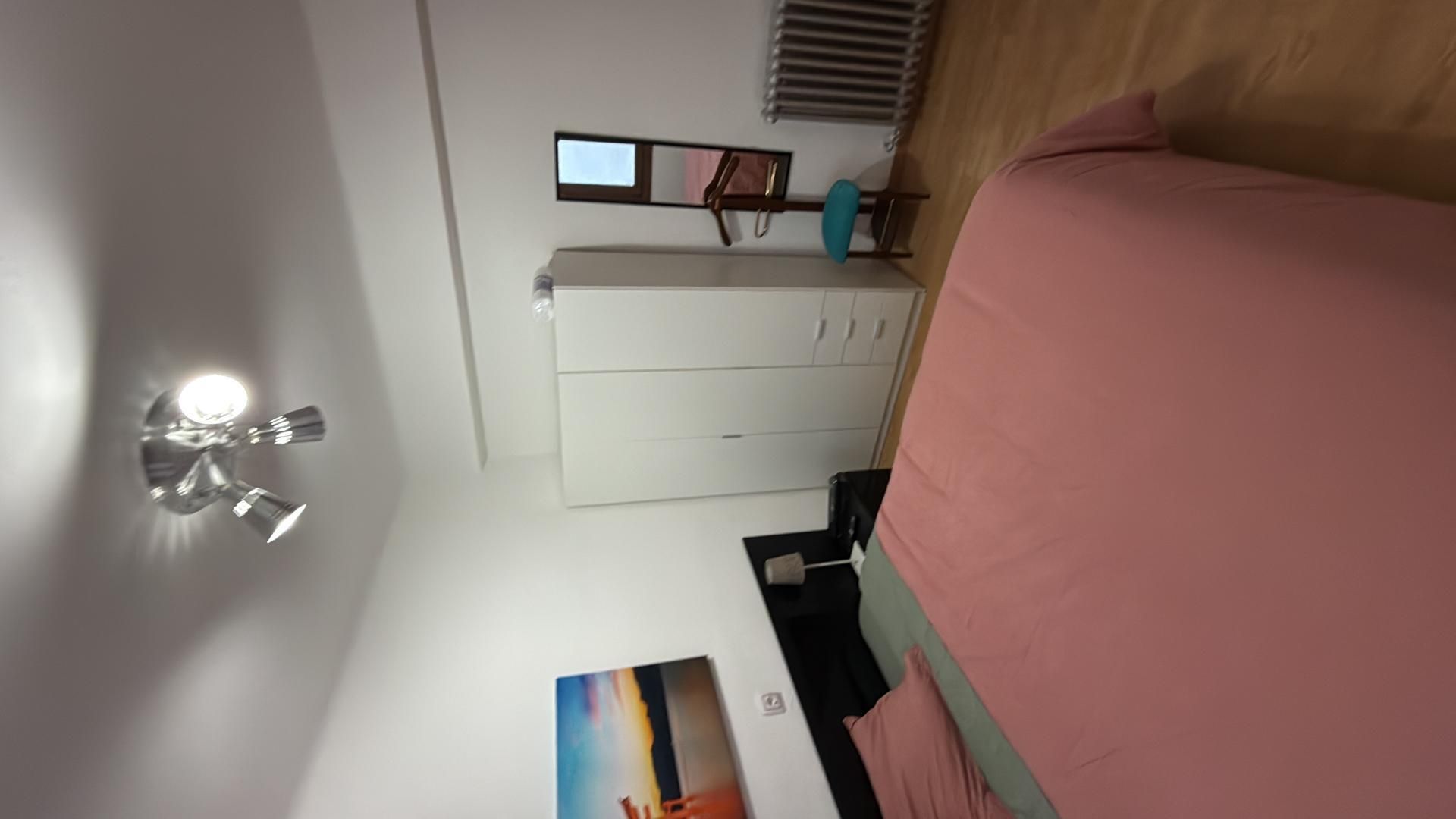 Dormitori de Pis per a compartir en Villarcayo de Merindad de Castilla la Vieja amb Calefacció i Moblat