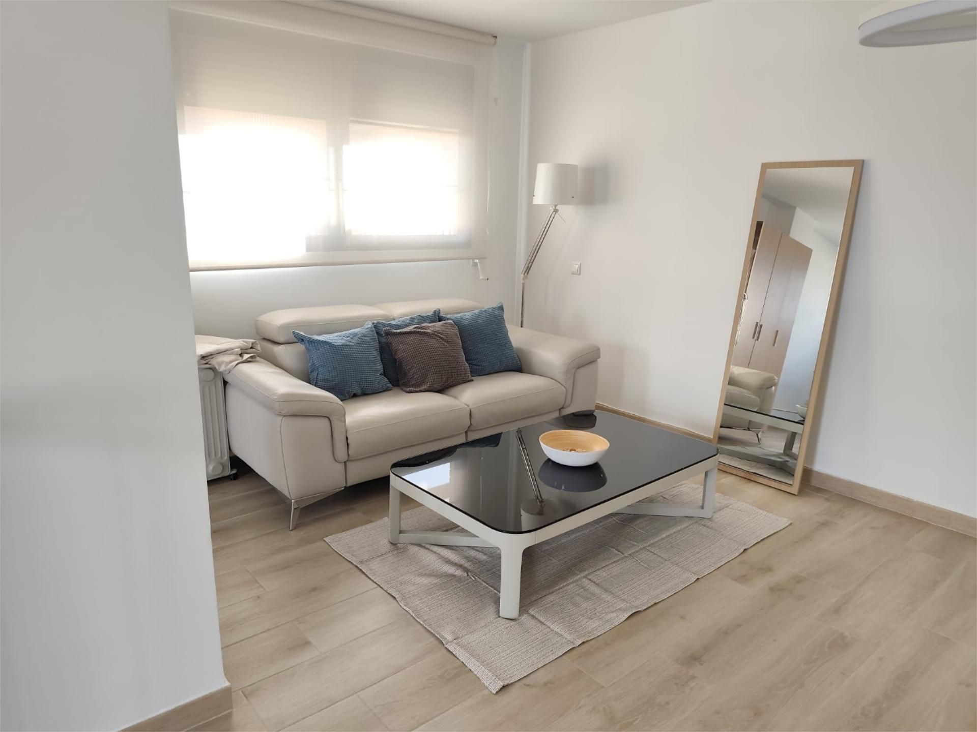 Attic to rent in Carrer Mestre Serrano, 7, Massalfassar Living room of Attic to rent in Massalfassar with Air Conditioner, Heating and Private garden