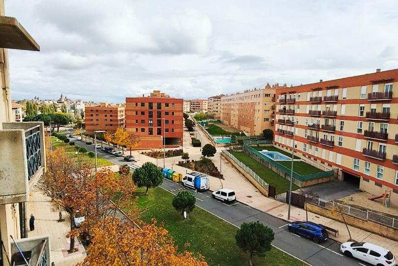 Photo 1 of Flat for sale in Paseo Alcalde Fernández de Troconiz, 14-24, Tejares - Chamberí - Alcades, Salamanca