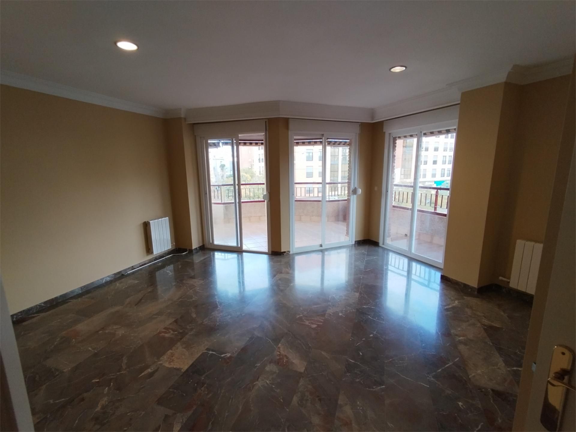 Bedroom of Flat to rent in  Granada Capital  with Air Conditioner and Terrace