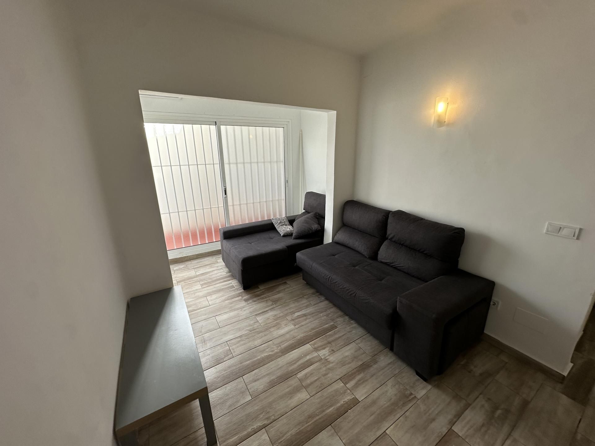 Study to rent in Pasaje Rio Mundo, 5, Manantiales - Estación de Autobuses