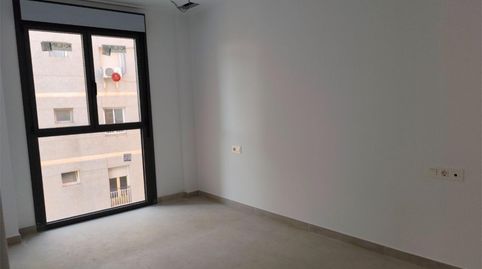 Piso en venta en Carrer Carlos Antón Pastor, 58, San Crispín, Elche / Elx - imagen 5 Foto 5 de Piso en venta en Carrer Carlos Antón Pastor, 58, San Crispín, Elche / Elx