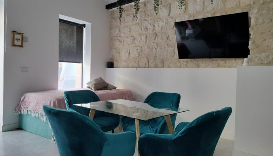 Loft to rent in Carrer Felipe Antón, 30, Centro, Alicante - image 1 Photo 1 of Loft to rent in Carrer Felipe Antón, 30, Centro, Alicante