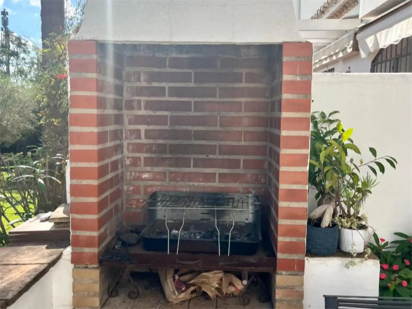 Piso en venta en Camino de los Manchones, 4, Nagüeles Alto Piso en venta en Marbella con Aire acondicionado, Calefacción y Jardín privado