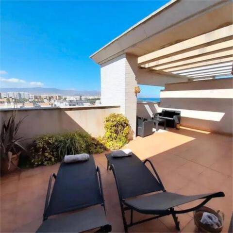 Ático en Alquiler en Martín Carpena - Torre del Río