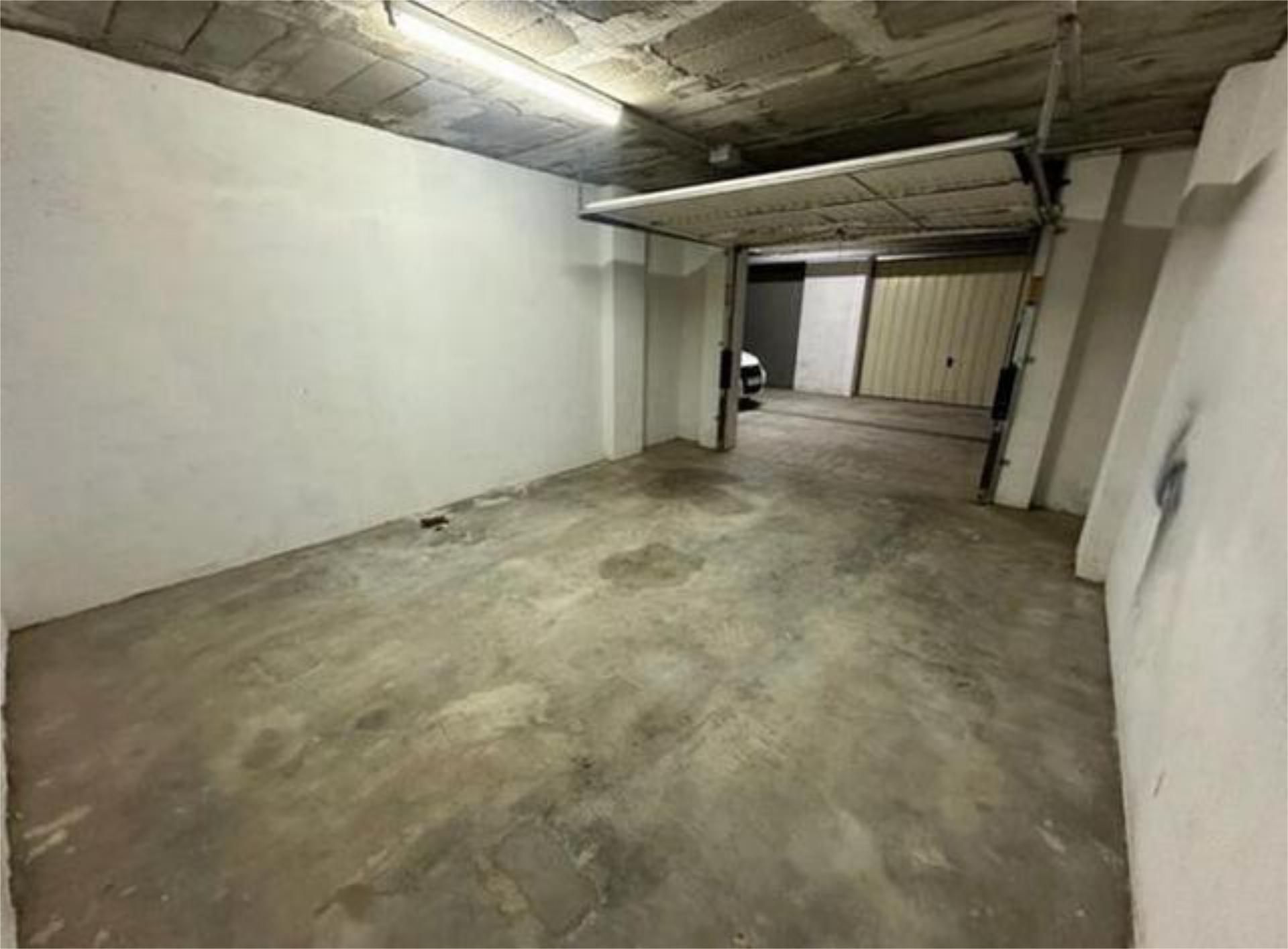 Garage to rent in Puigmal - Mas Nou Garage to rent in Empuriabrava