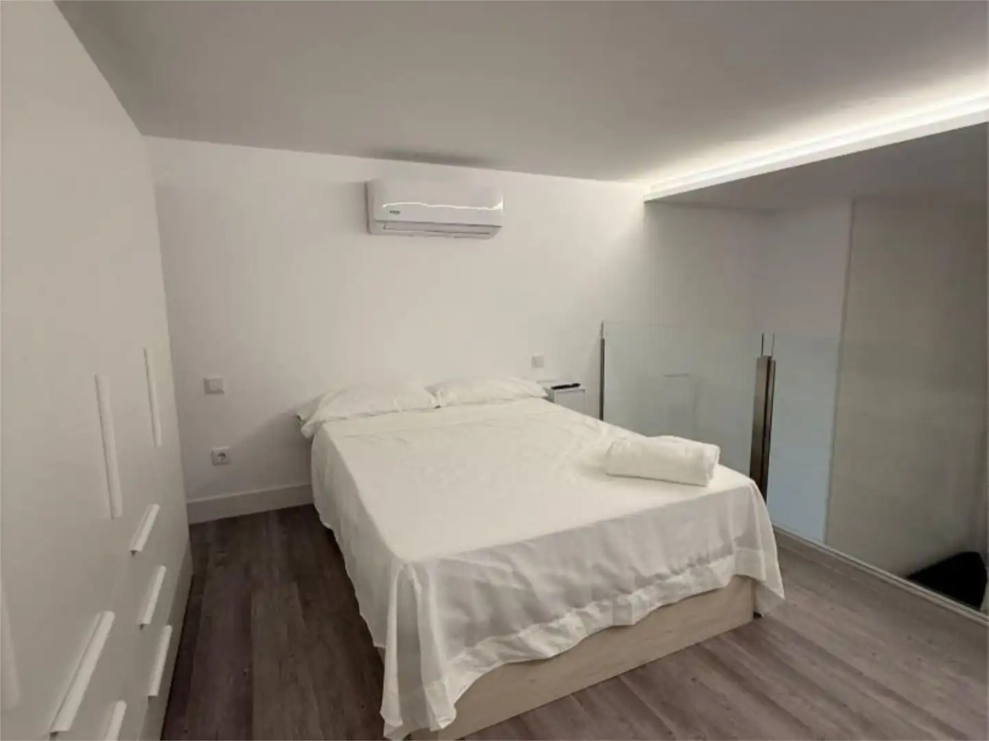 Loft de lloguer a Calle Damian Sanchez Lopez, 6, Praderón Dormitori de Loft de lloguer en San Sebastián de los Reyes amb Aire condicionat, Calefacció i Moblat