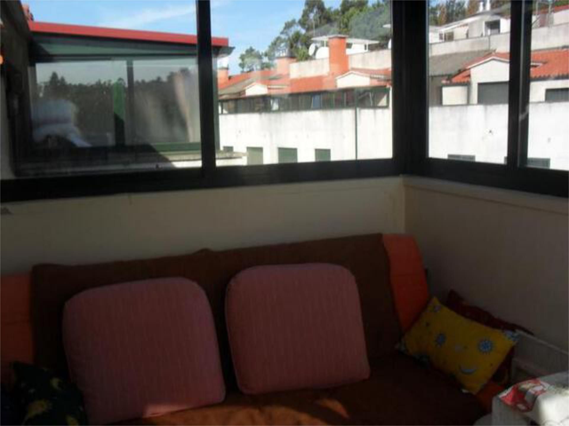 Terrassa de Apartament de lloguer en A Cañiza   amb Calefacció, Terrassa i Moblat