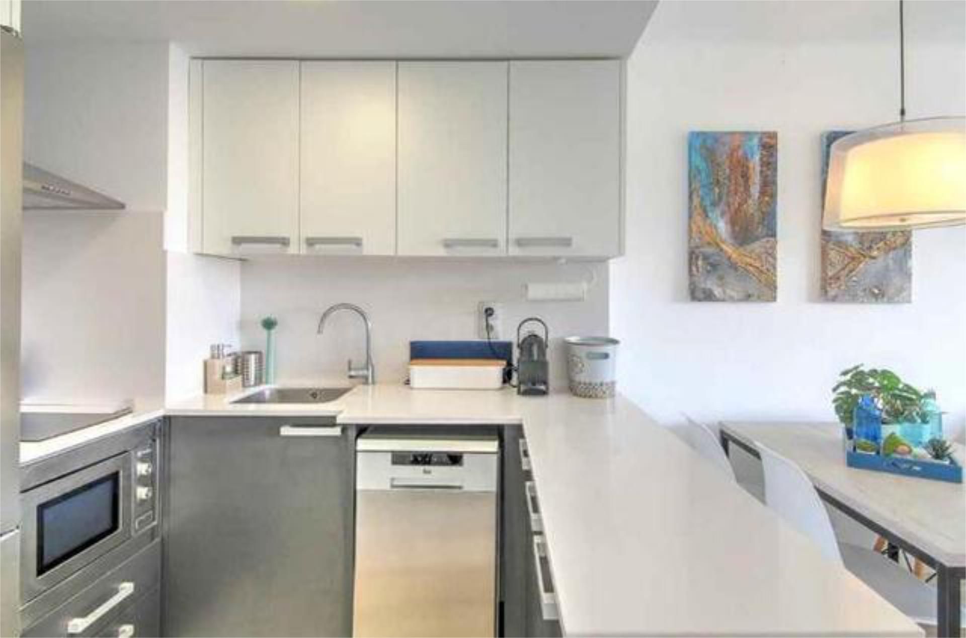 Cocina de Apartamento en venta en L'Estartit con Terraza y Piscina