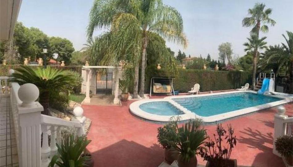 Casa adosada en venda a Sol y Luz, Alicante - imatge 1 Foto 1 de Casa adosada en venda a Sol y Luz, Alicante