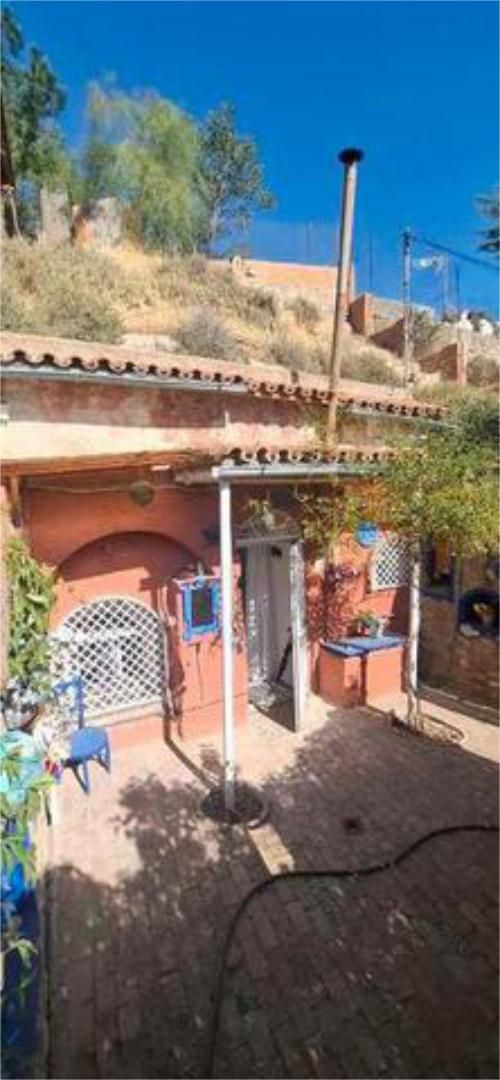 Vista exterior de Casa o xalet en venda en  Granada Capital amb Jardí privat, Terrassa i Moblat