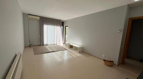 Flat for sale in Carrer Dels Garrofers, 26, Porta, Barcelona - image 2 Photo 2 of Flat for sale in Carrer Dels Garrofers, 26, Porta, Barcelona