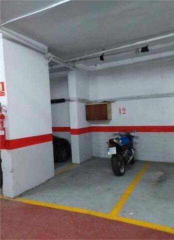 Garaje en Alquiler en La Granja