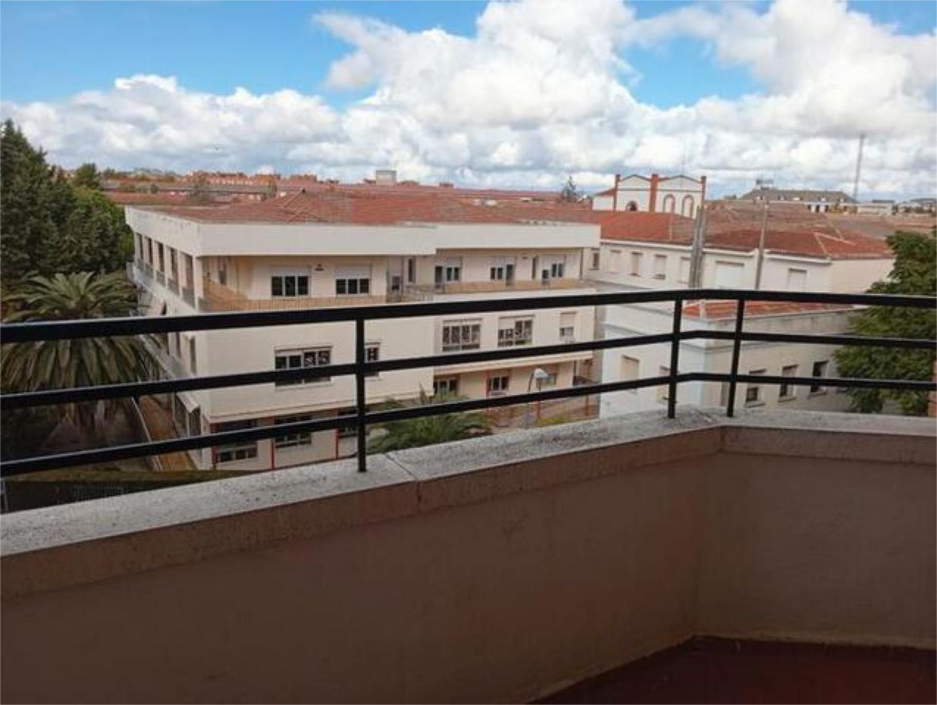 Terrassa de Pis de lloguer en Ciudad Real Capital amb Calefacció i Moblat