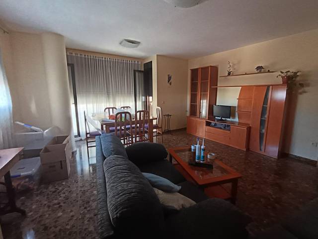 Piso en Alquiler en Avinguda València, Nº 1 en La Bosca