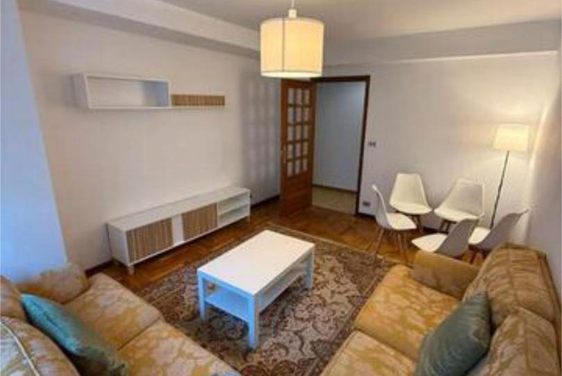 Flat to rent in Praza Independencia, Pontevedra - image 1 Photo 1 of Flat to rent in Praza Independencia, Pontevedra