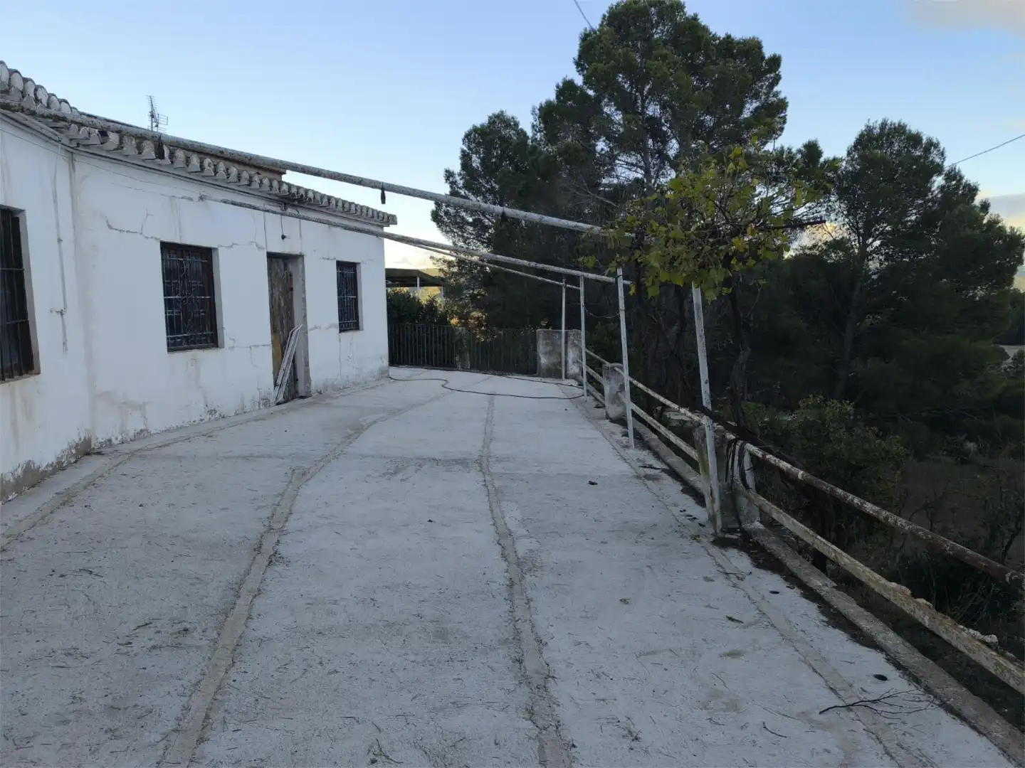 Terreno en venta en N-330, 53, Cofrentes Vista exterior de Terreno en venta en Cofrentes