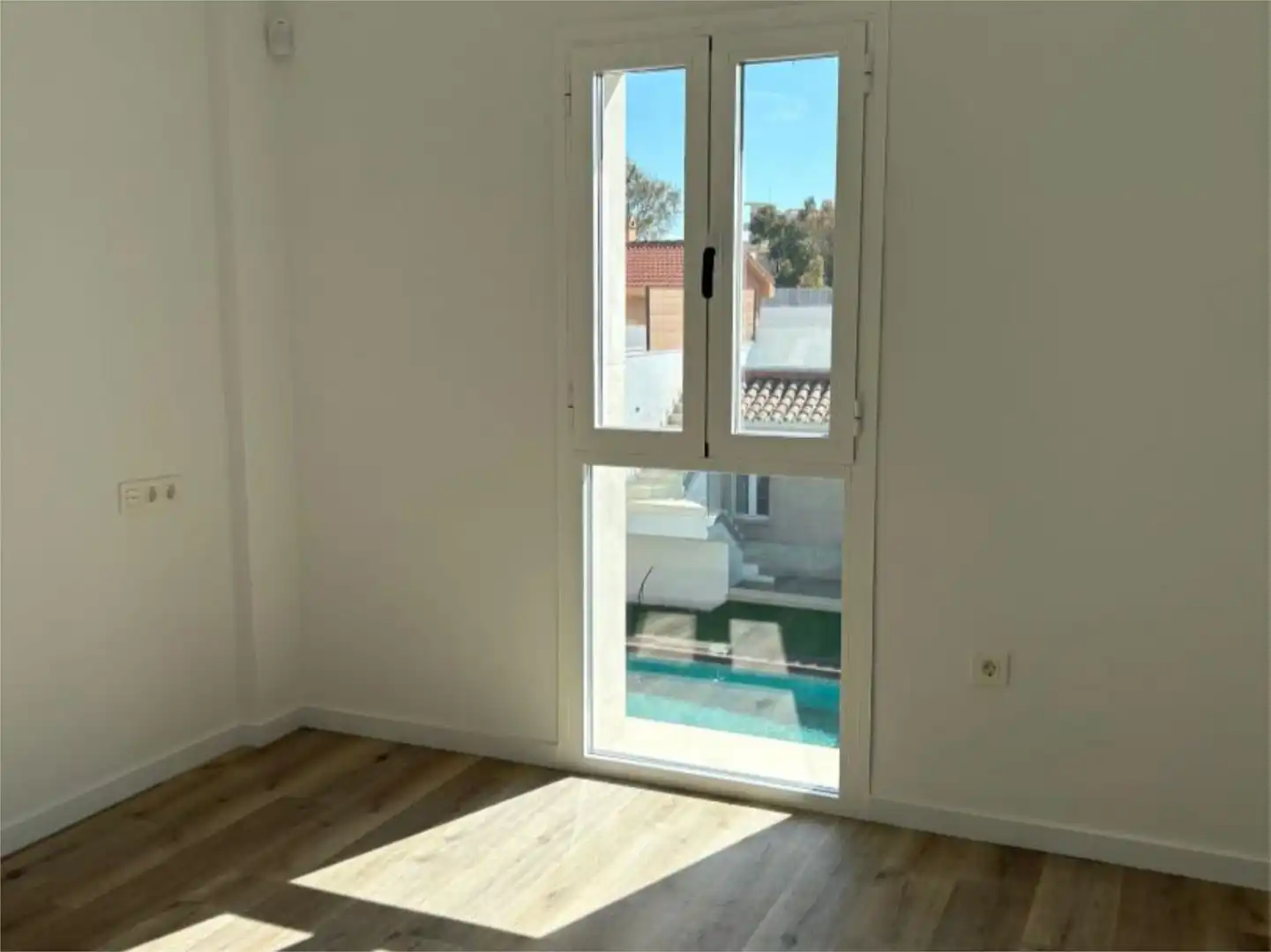 Piso en venta en Calle Playa Dorada, 20, Los Álamos Habitación de Piso en venta en Torremolinos con Aire acondicionado, Calefacción y Parquet