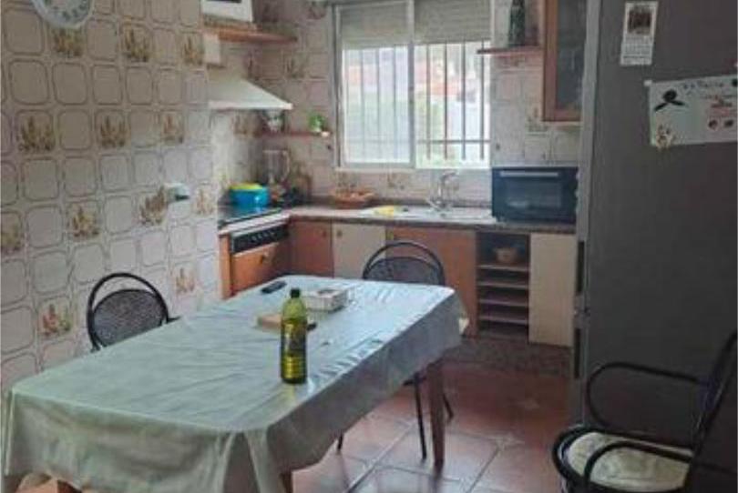 Single-family semi-detached for sale in La Pobla de Tornesa, Castellón - image 1 Photo 1 of Single-family semi-detached for sale in La Pobla de Tornesa, Castellón