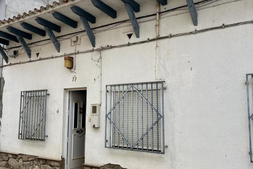 Photo 1 of Flat for sale in Calle C, 28, Mequinenza, Zaragoza