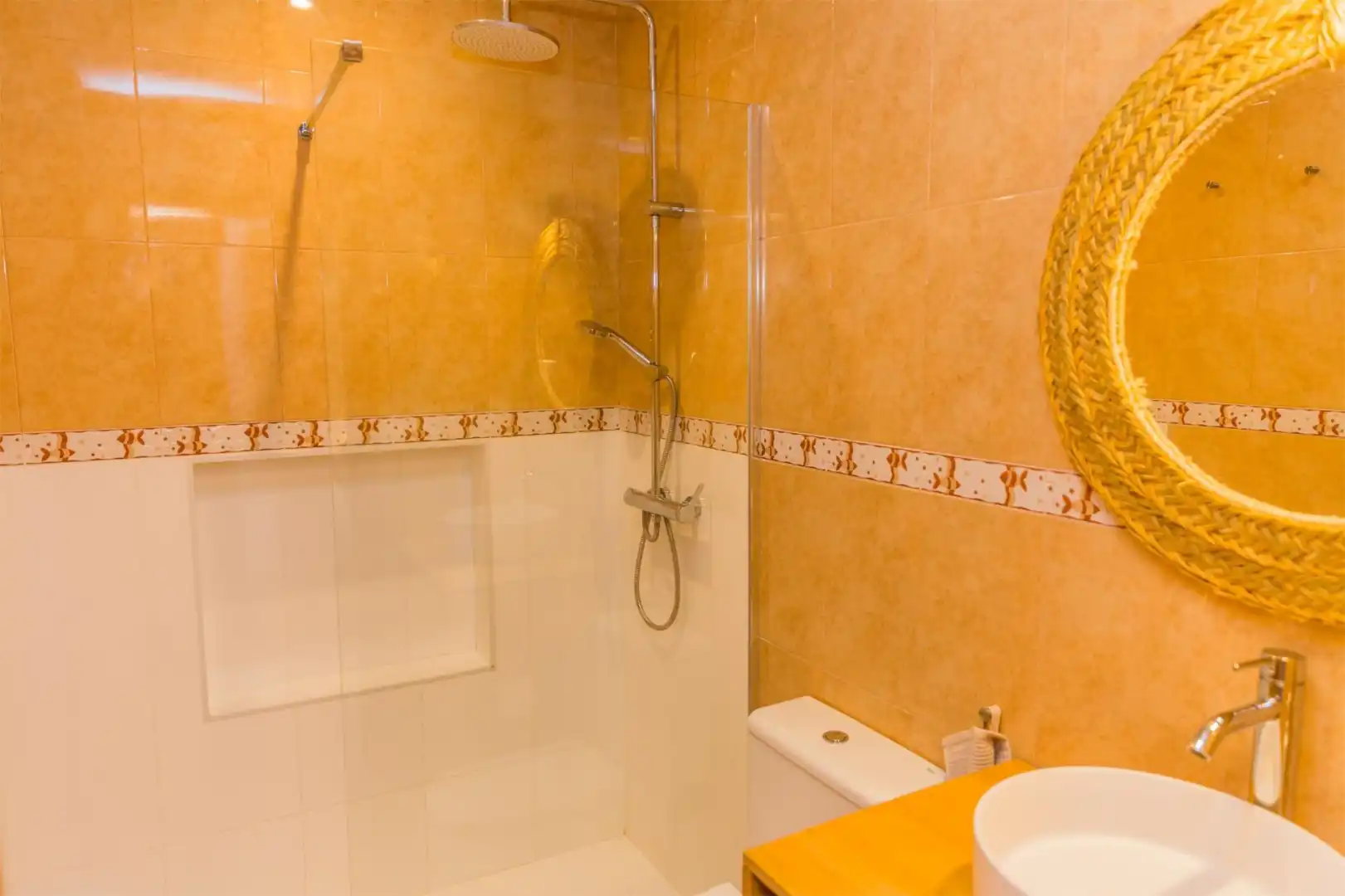 Apartamento en venta en Carrer Secretari Vicente Pastor Trinquet, 27, Centro Baño de Apartamento en venta en Benitachell / El Poble Nou de Benitatxell con Aire acondicionado, Calefacción y Trastero