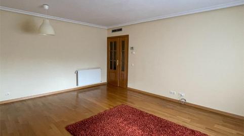 Photo 5 of Flat to rent in Avenida de Los Actores, 22, Primera Fase - Nuevo Tres Cantos, Madrid