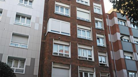 Foto 2 de Pis en venda a Calle Feijoo, 8, Ceares, Asturias